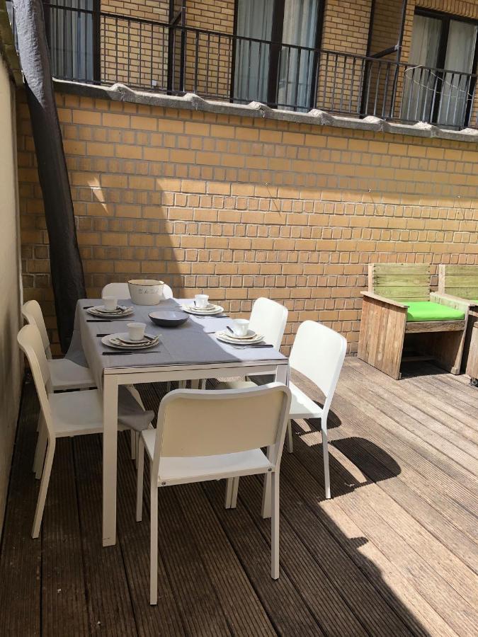 Condo Romain نيوبورت المظهر الخارجي الصورة