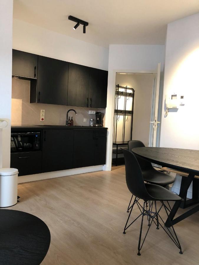 Condo Romain نيوبورت المظهر الخارجي الصورة